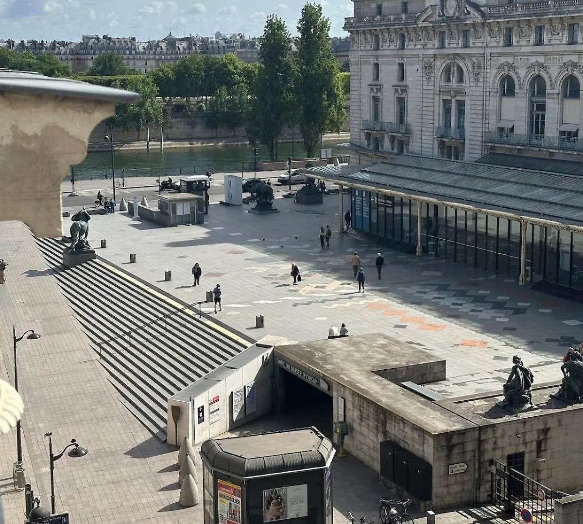 Beautiful Apartment With Seine And Musee D'Orsay View Parijs